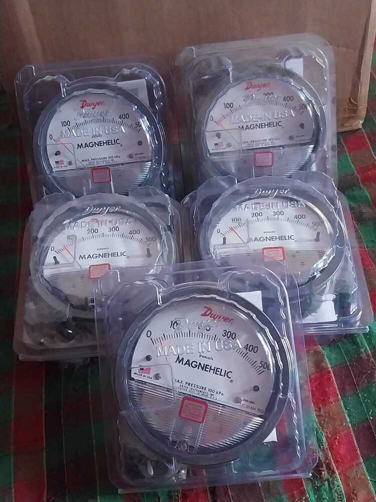 Magnehelic : Differential Pressure Gauge In Olpad Industrial Estate Surat Gujarat