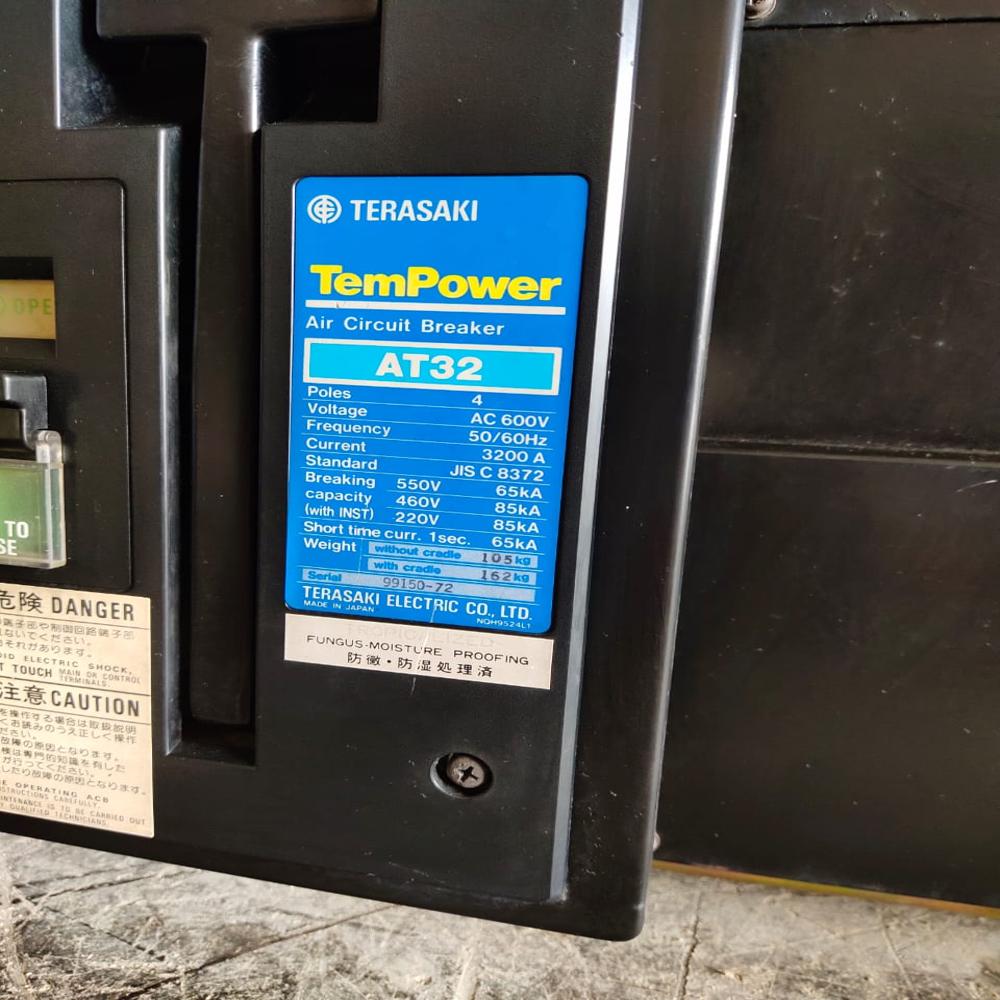 Air Circuit Breaker(ACB) Terasaki Japan AT32 Amp 3200