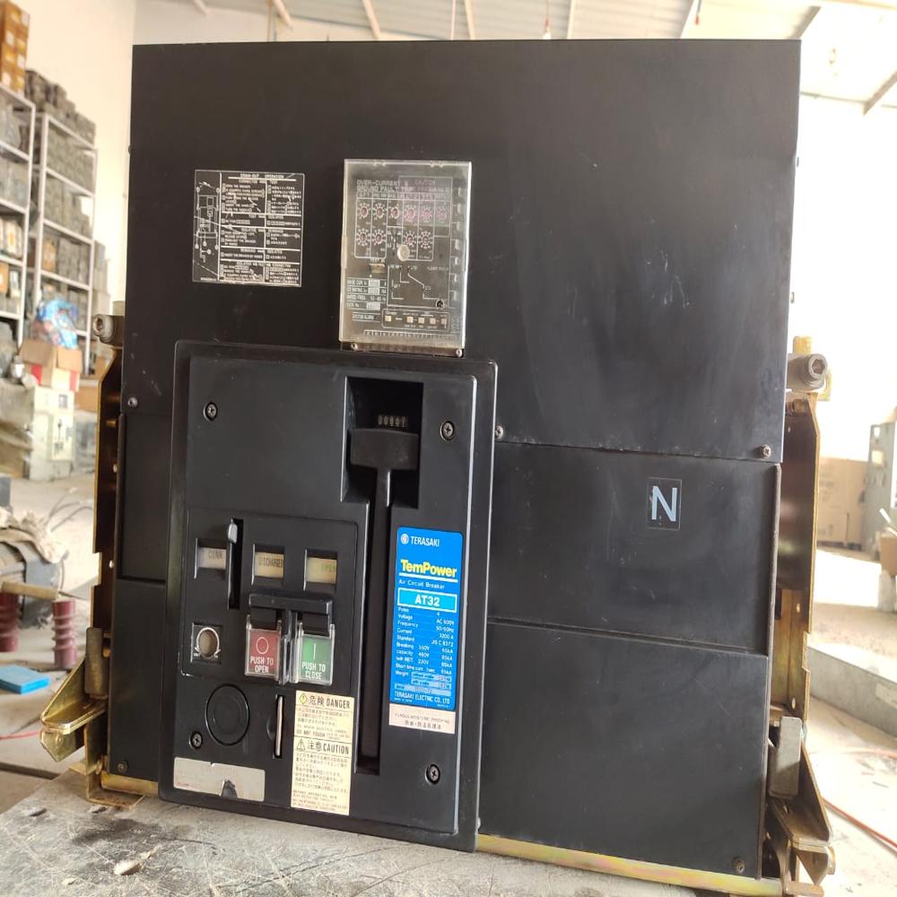Air Circuit Breaker(ACB) Terasaki Japan AT32 Amp 3200