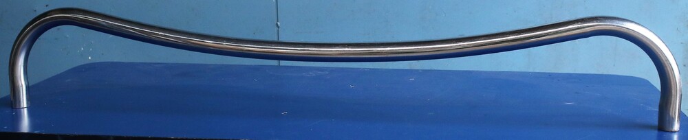 Ss 304 Curved Grab Rail - Plastering Stage