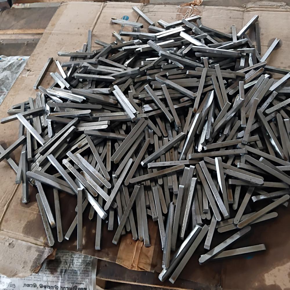 Parallel Keys-Metric  BS 4235