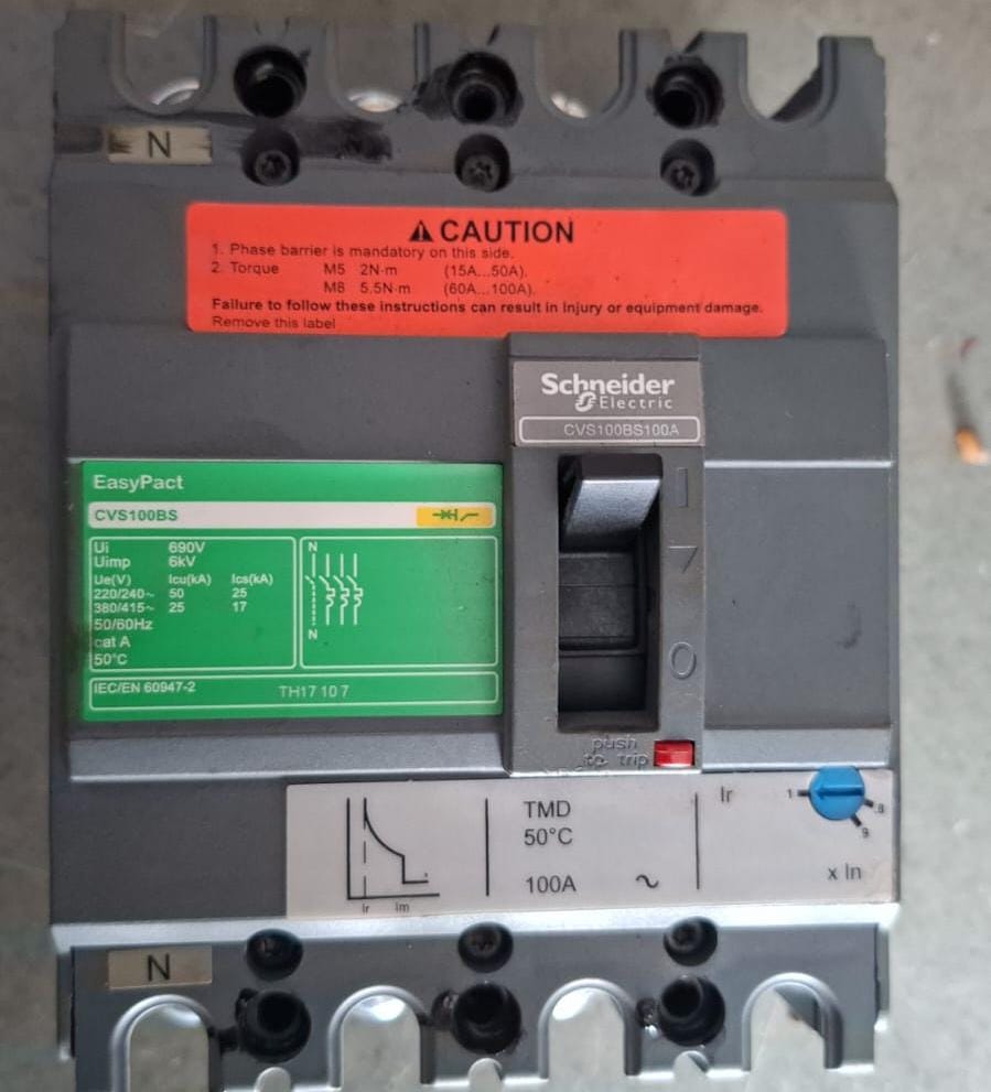 Mccb Schneider CVS100BS Amp100