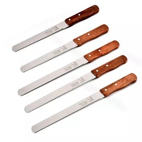 Wooden Handle Bread Cutting Knife 8 Inch