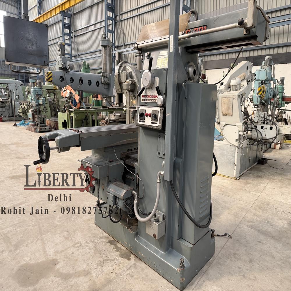 Remac Italy 1500 mm x 340 mm Universal Milling Machine