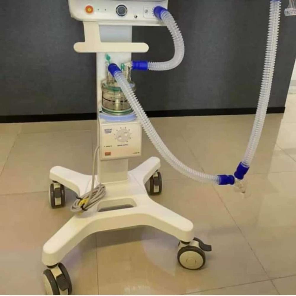 SuperStar ICU Ventilator