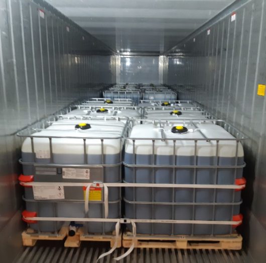 Reefer container Lashing