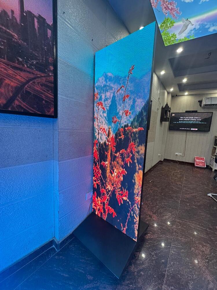 P2.5 LED वीडियो वॉल इनडोर स्टैंडी
