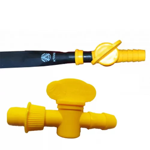 Take off connector with valve