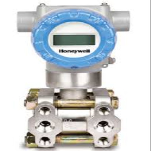 Industrial Differential Pressure Transmitter - Color: Silver