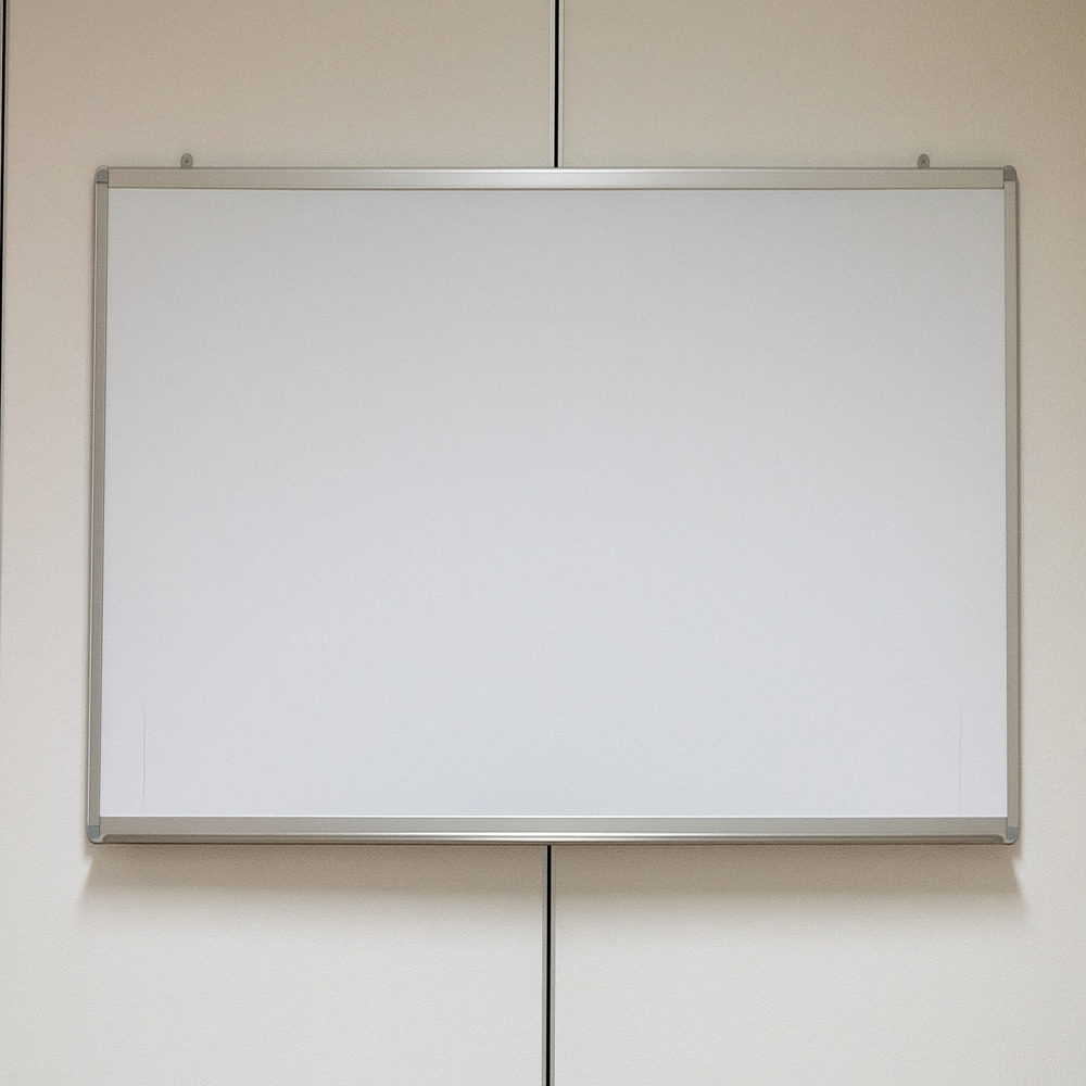Writing White Board - Capacity: 2 Kg