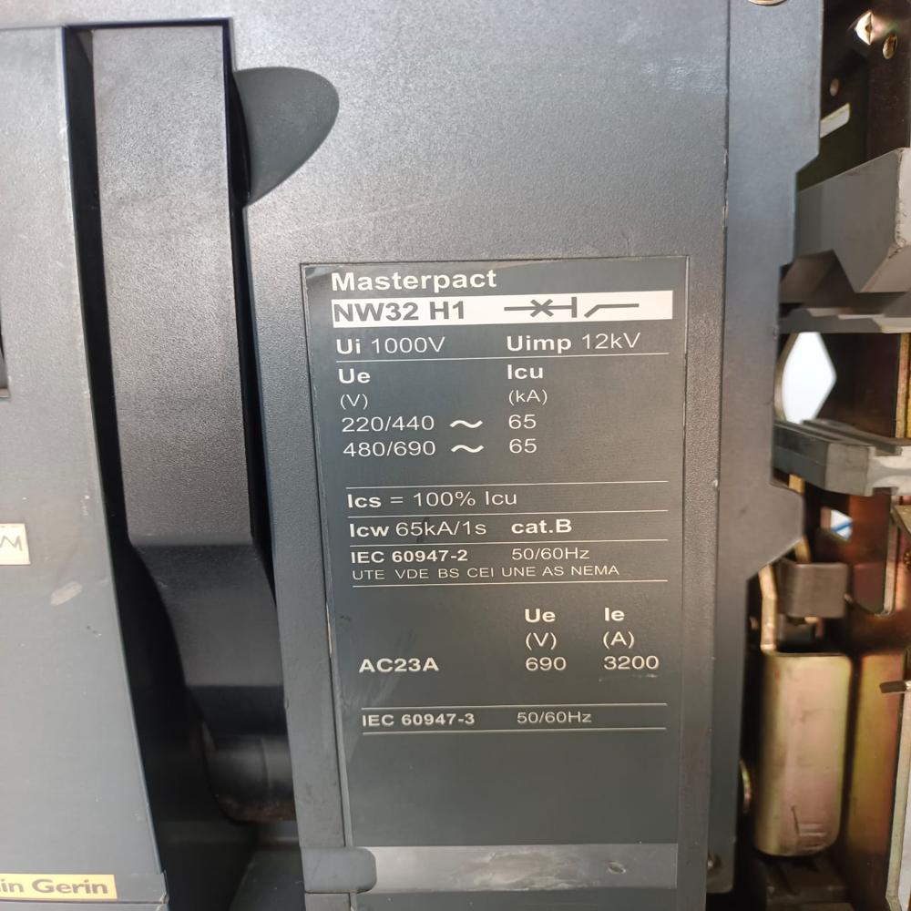 Air Circuit Breaker(ACB) NW32H1 Schneider
