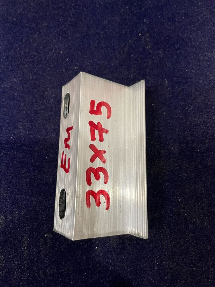 33 X 75 End Clamp