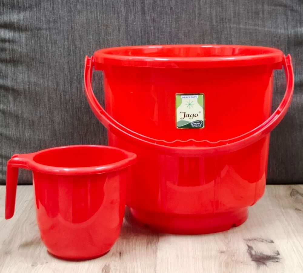 Plastic Buckets with mug 10 Litre