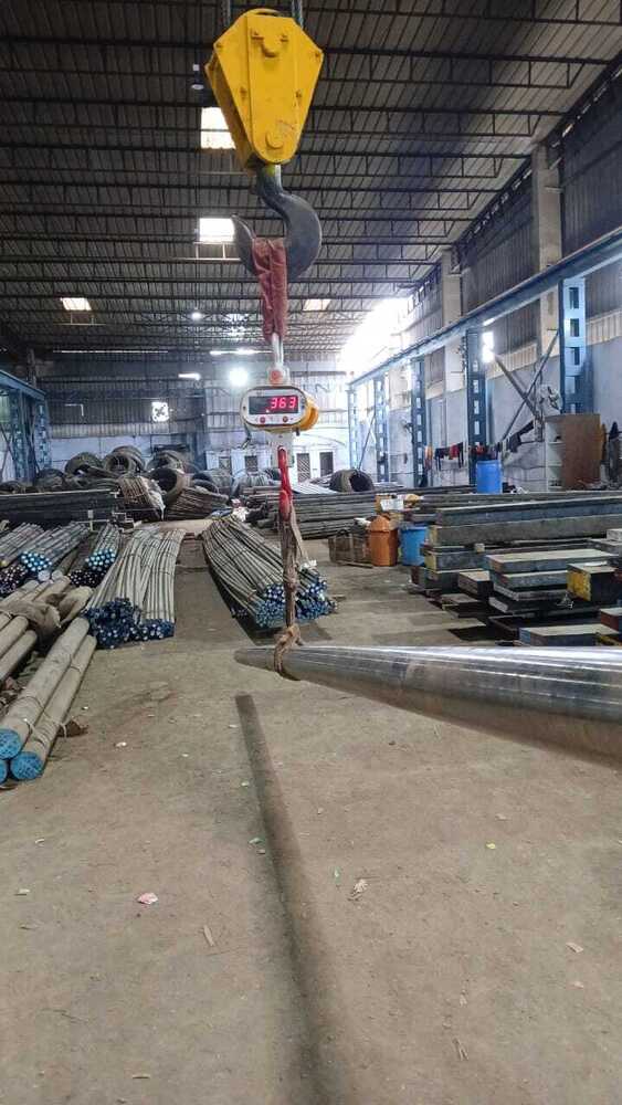 H 13 Bright Round Bar