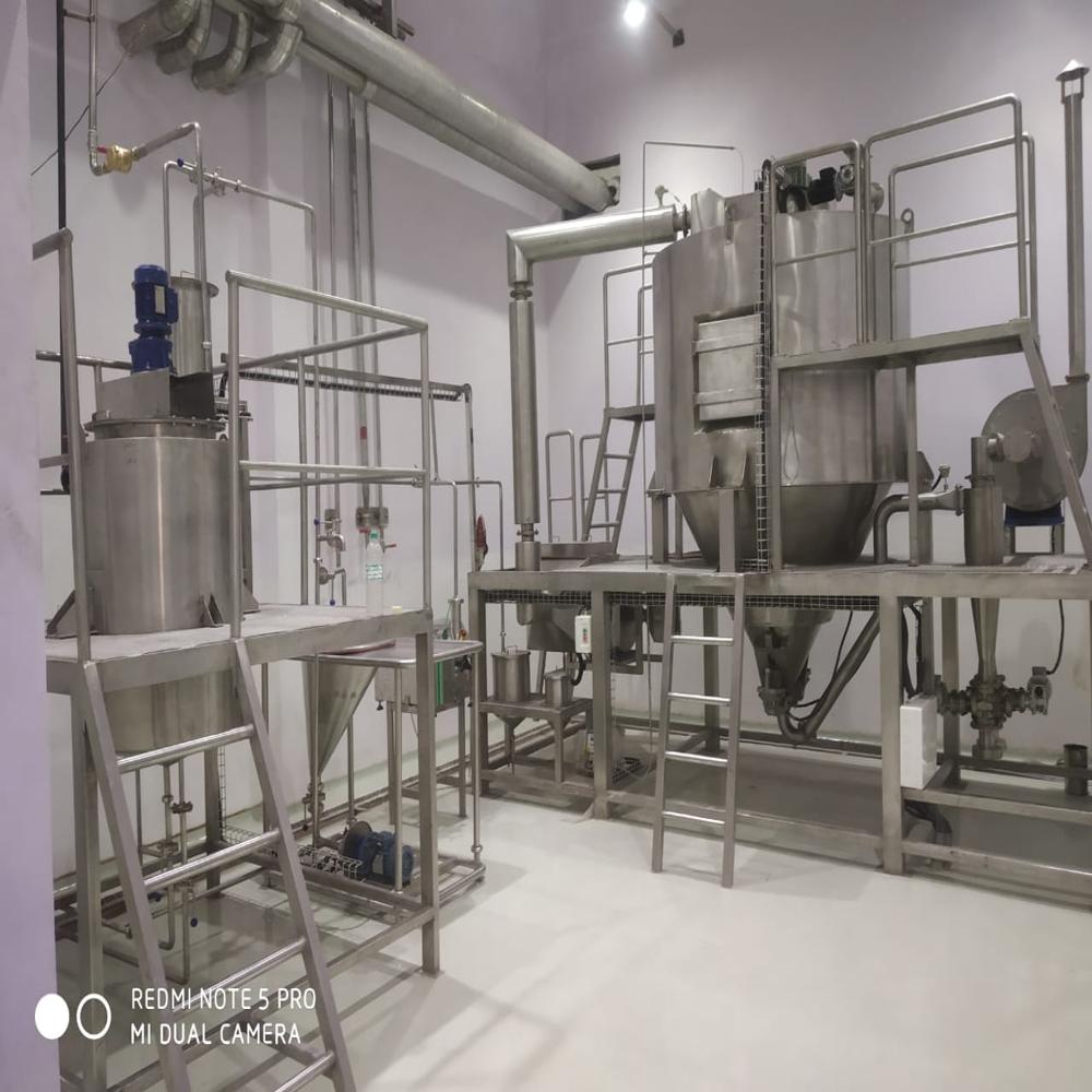 Spray Dryers - Color: Silver