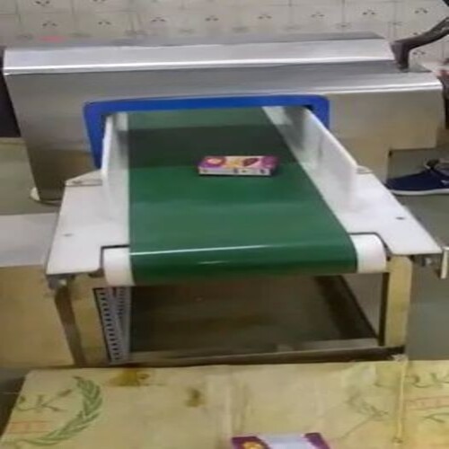 SQUARE PULSE METAL DETECTOR