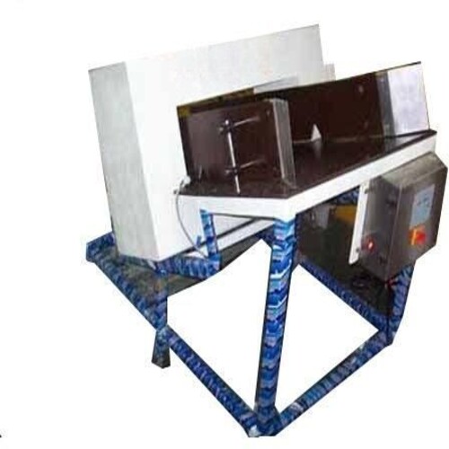 GARMENTS METAL DETECTOR