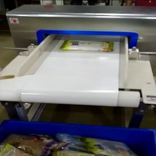 ELECTRONIC METAL DETECTOR