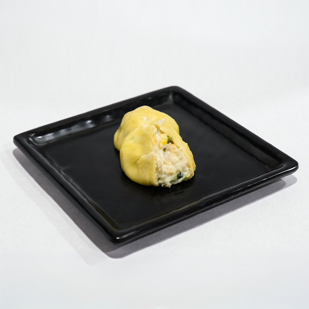 Cheese And Corn Maida Momo