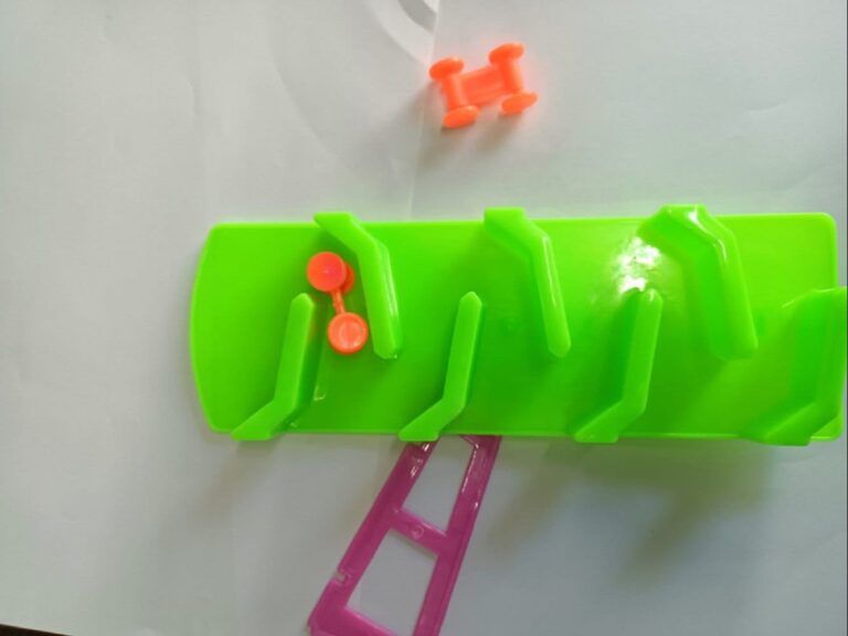 Slider Toy