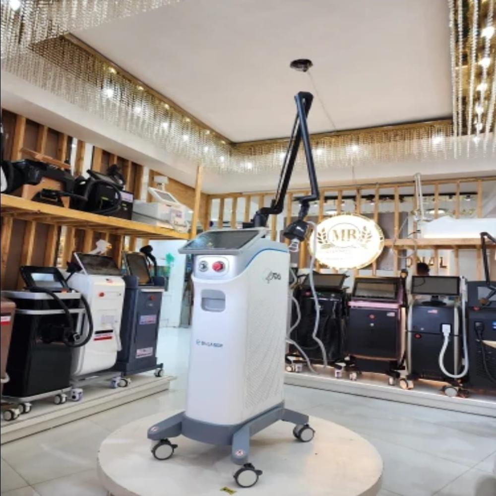 Co2 Laser Machine - Power Source: Electricity