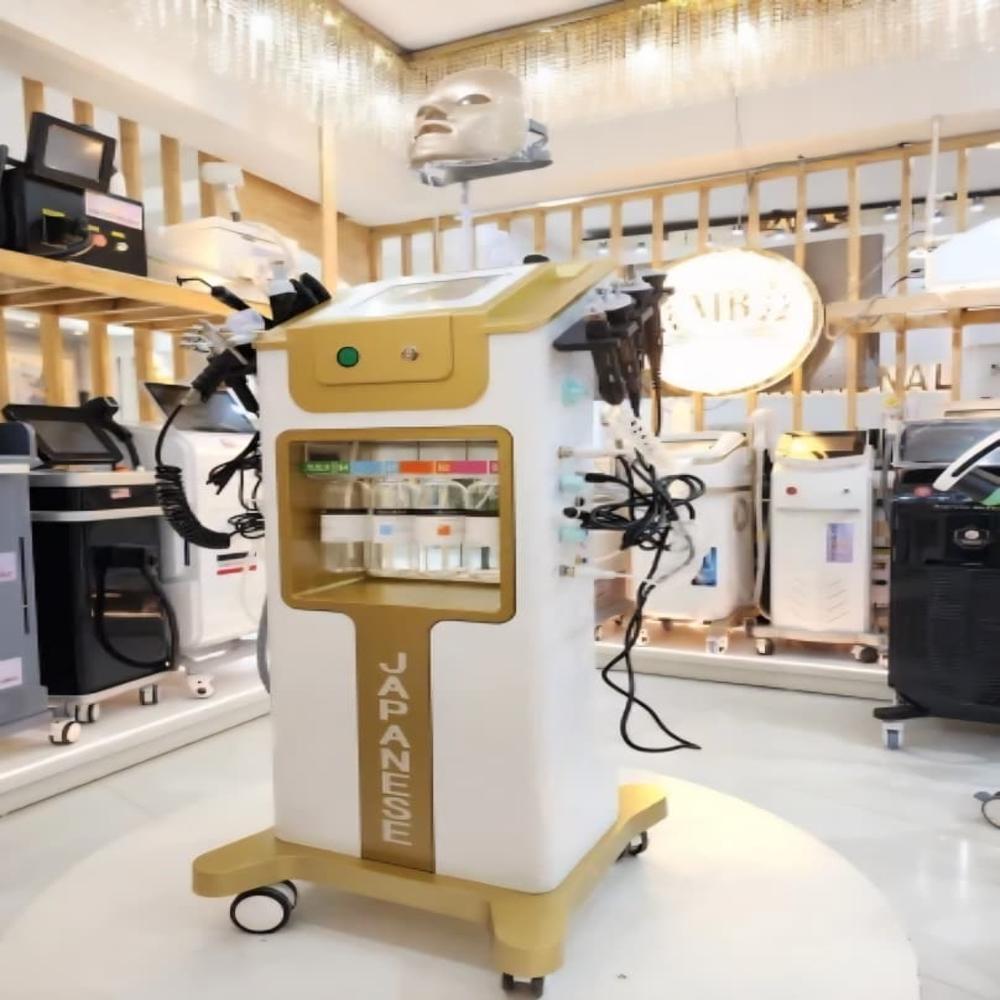 14 in 1 Hydra Facial Machine