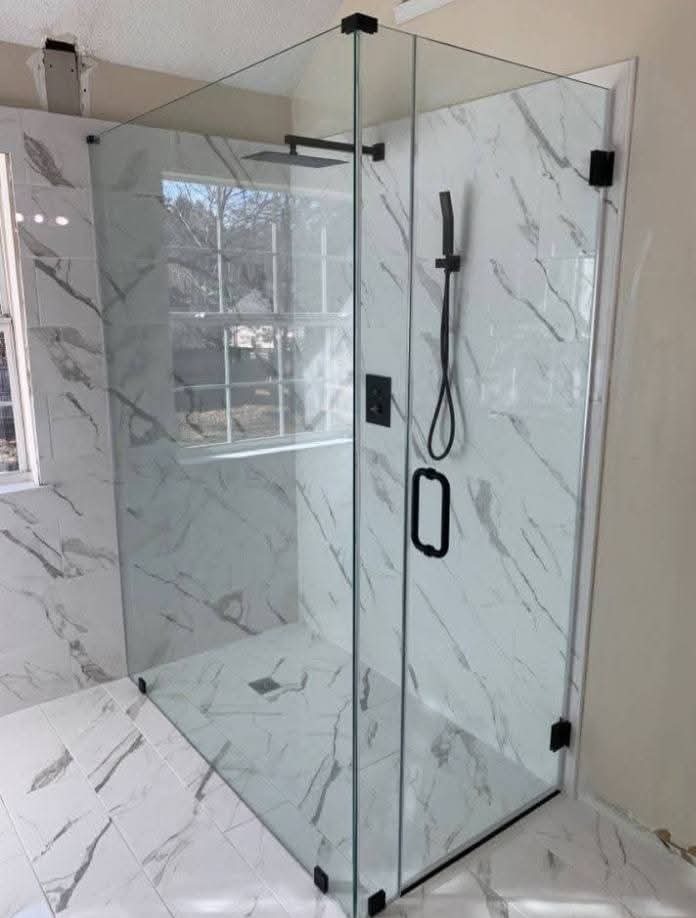 10mm Bathroom Toughened Glass