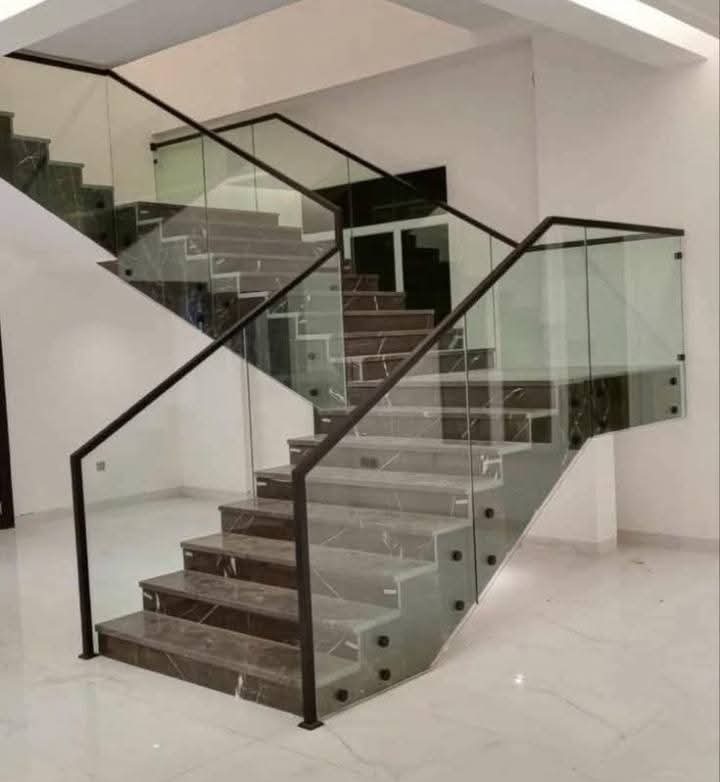 12mm Glass Railing