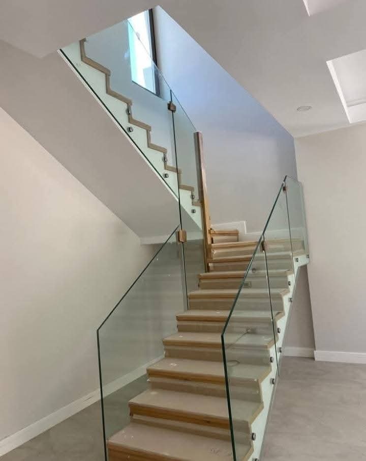 12mm Glass Railing