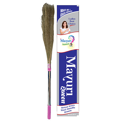 Queen 3006 Premium Brooms