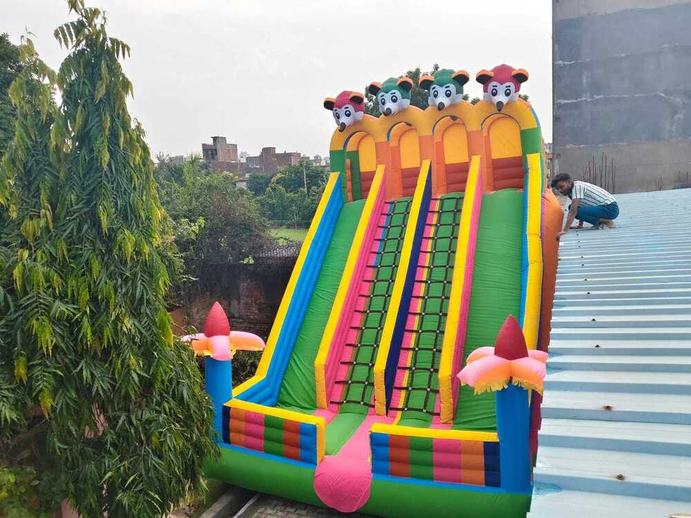 Inflatable Jumping Castles - Color: Multicolor