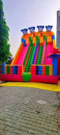 Jumping Castles - Color: Multicolor