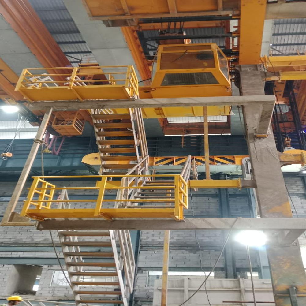 Heavy Duty EOT Cranes