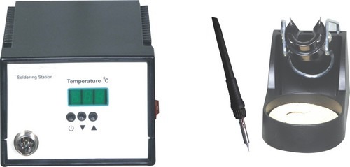 जापानी सिरेमिक हीटर के साथ सोल्डरिंग स्टेशन