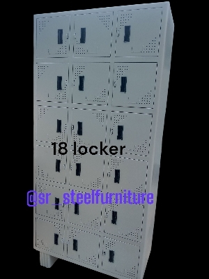 18 locker