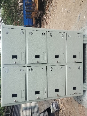 8 Locker staff locker