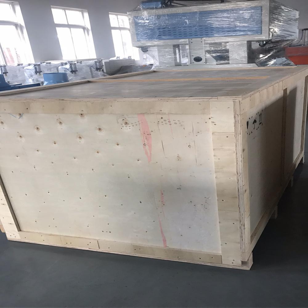 Semi Auto Fiber Carding & Pillow Filling Machine - Capacity: 10 Pcs/min