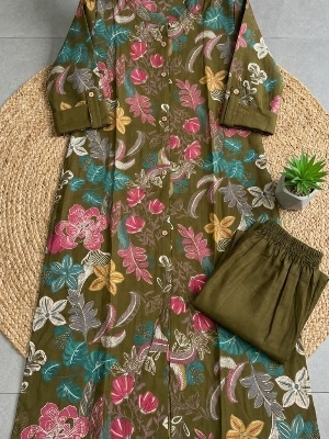 Long kurti with pent