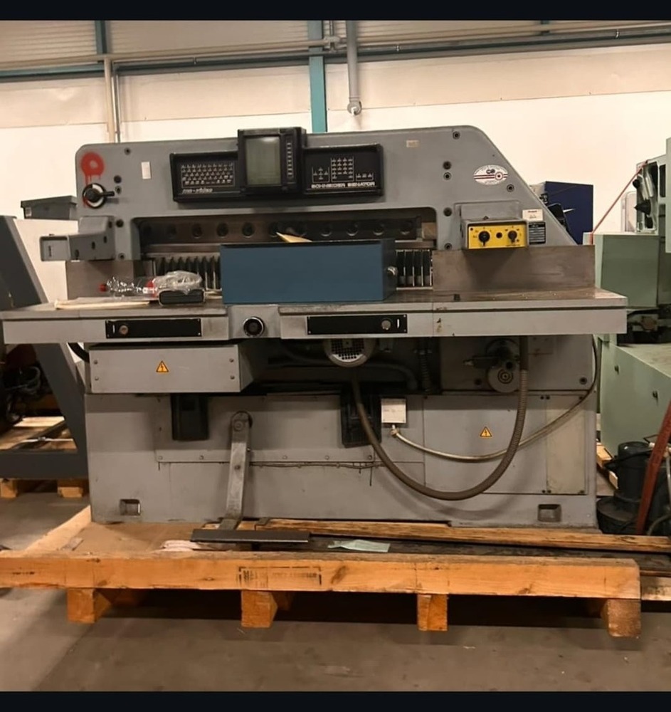 Schneider 115 Cutting Machine - Color: White & Blue