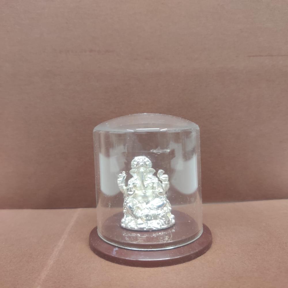 999 Silver Plated Idols - Plastic Type: Acrylic