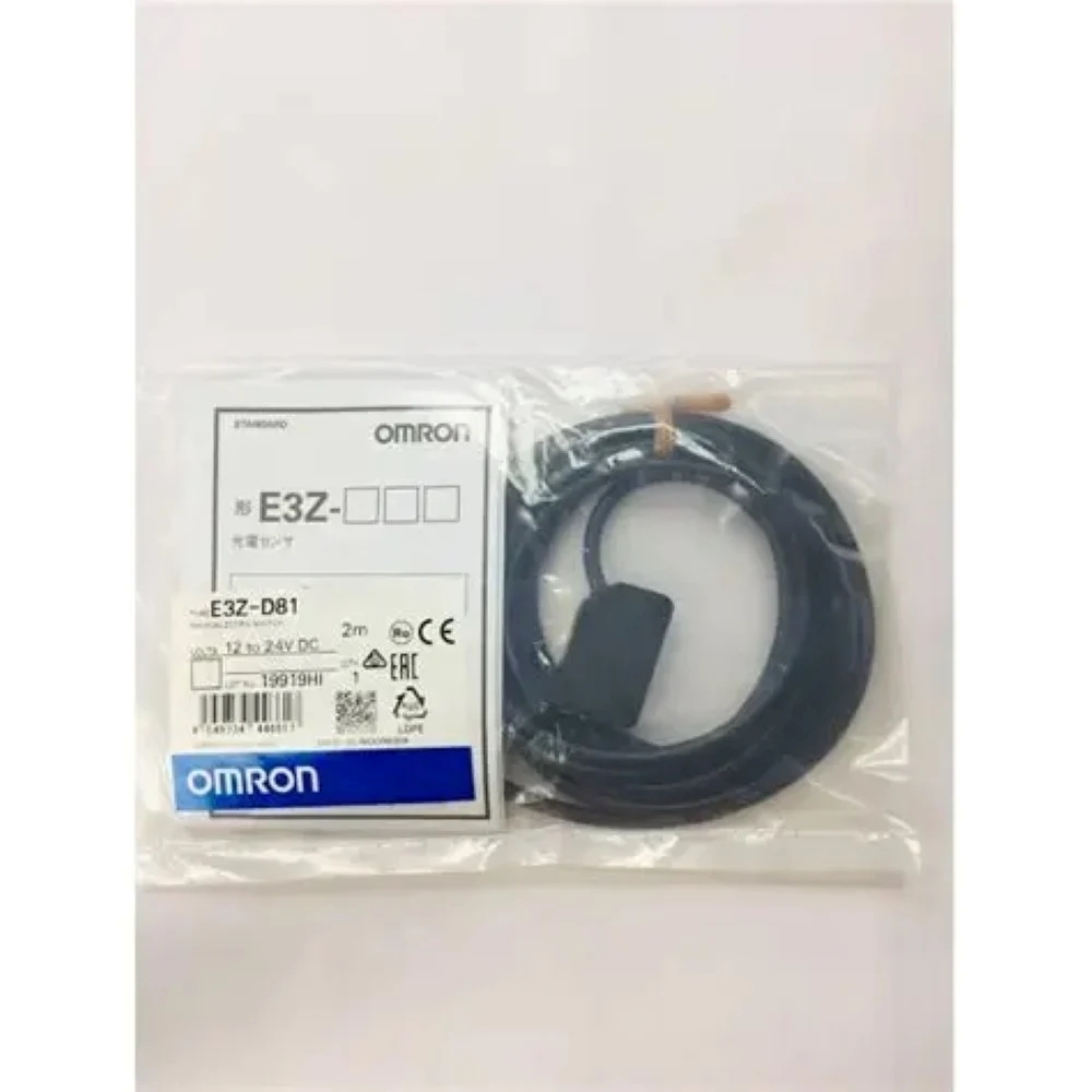 E3Z-D81 Omron Photoelectric Sensor - Stainless Steel, Black Plastic, IP67, 1ms Response, Adjustable Sensitivity