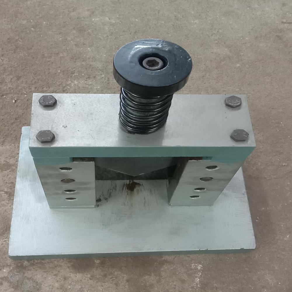 Angle Cutting Dies - Color: Silver