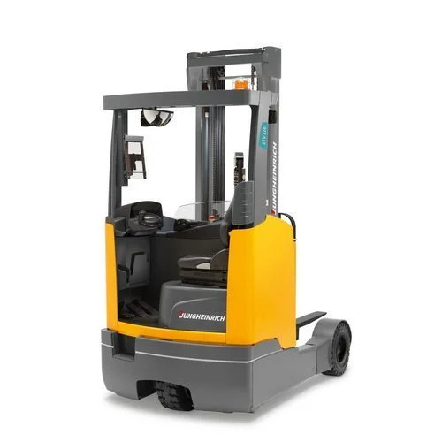 Reach Trucks Rental Service