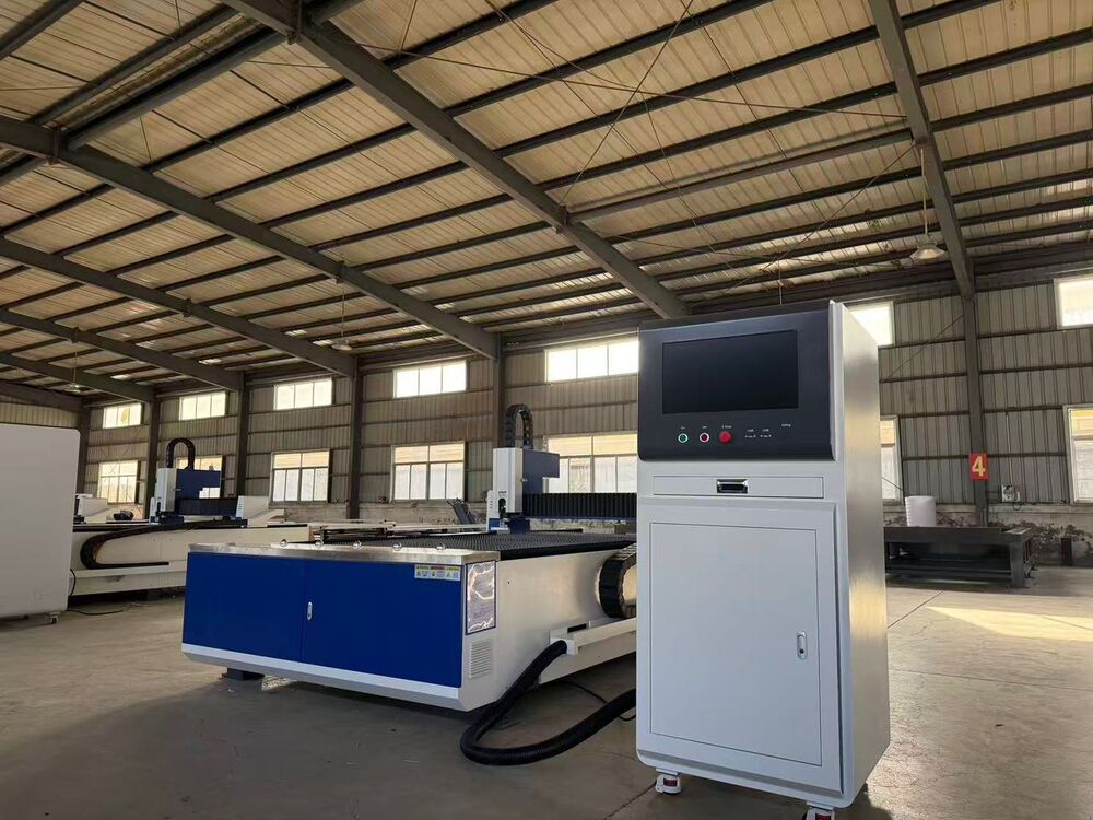 3000W Fiber Laser Cutting Machine - Automatic Grade: Automatic