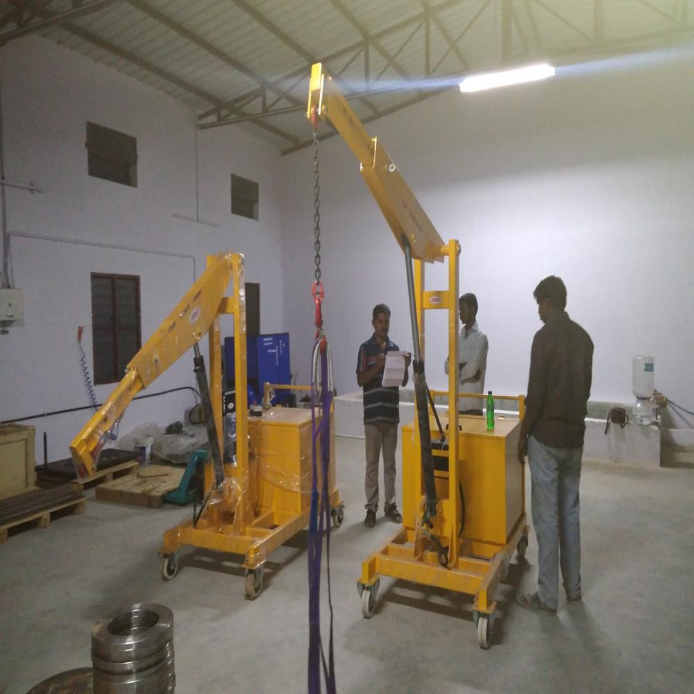 Counter Balanced Floor Crane