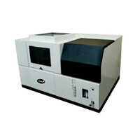 Atomic Absorption Spectrophotometer - Accuracy: 0.5% Rsd  %