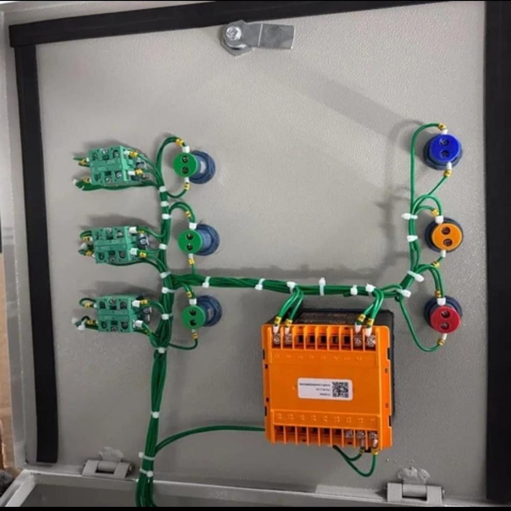Heater Control Panel - Frequency (Mhz): 50 Hertz (Hz)