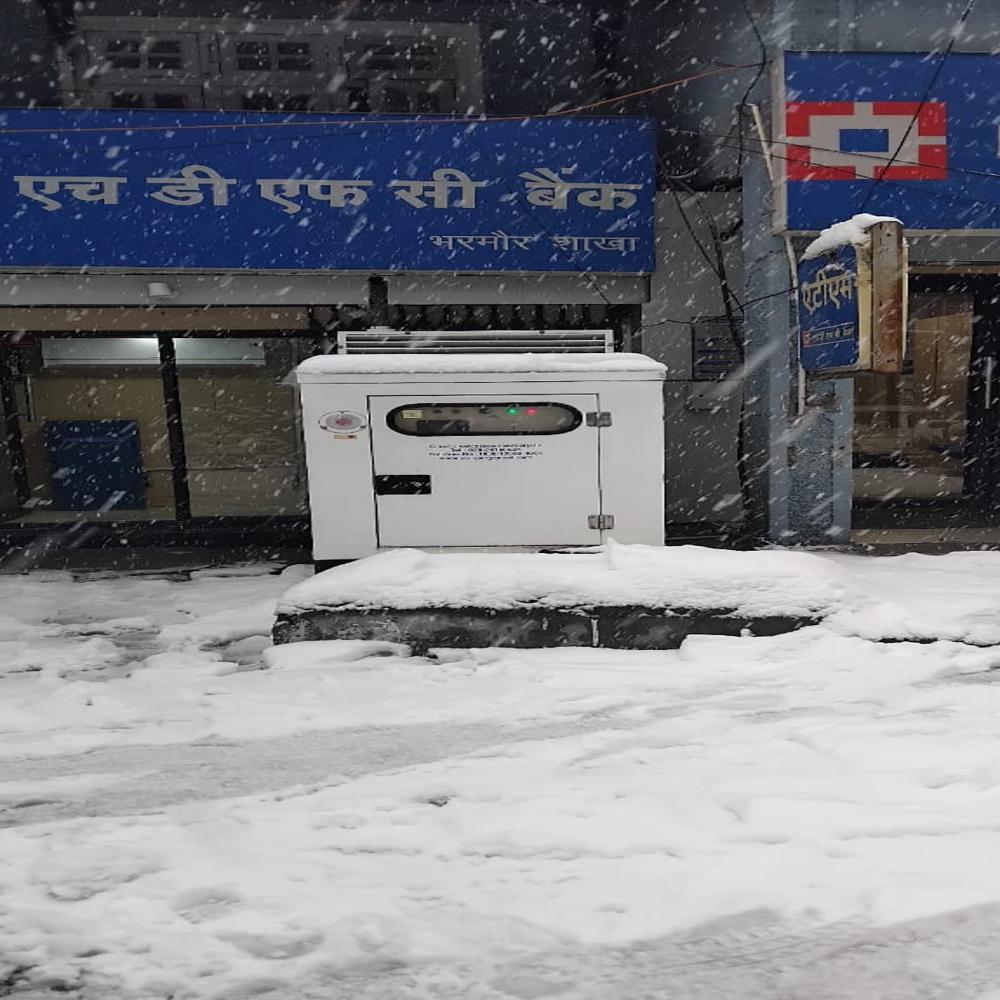 Diesel Generator - Color: White