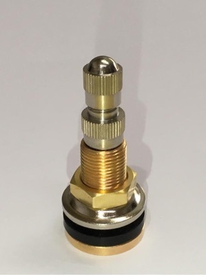 TR-618A Tractor Tubeless Valve