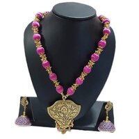 Silk Thread Necklace - Gender: Women